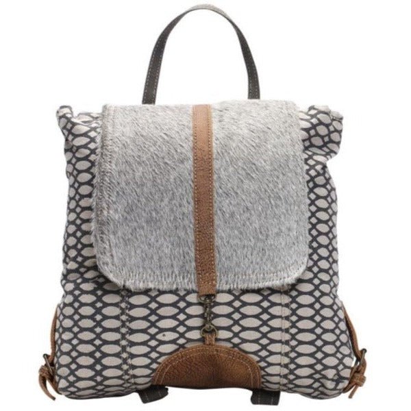 canvas backpack honey leather 25L Traveler Tan a zippered back pocket for valuables Honey Bee Backpack KAQCHI